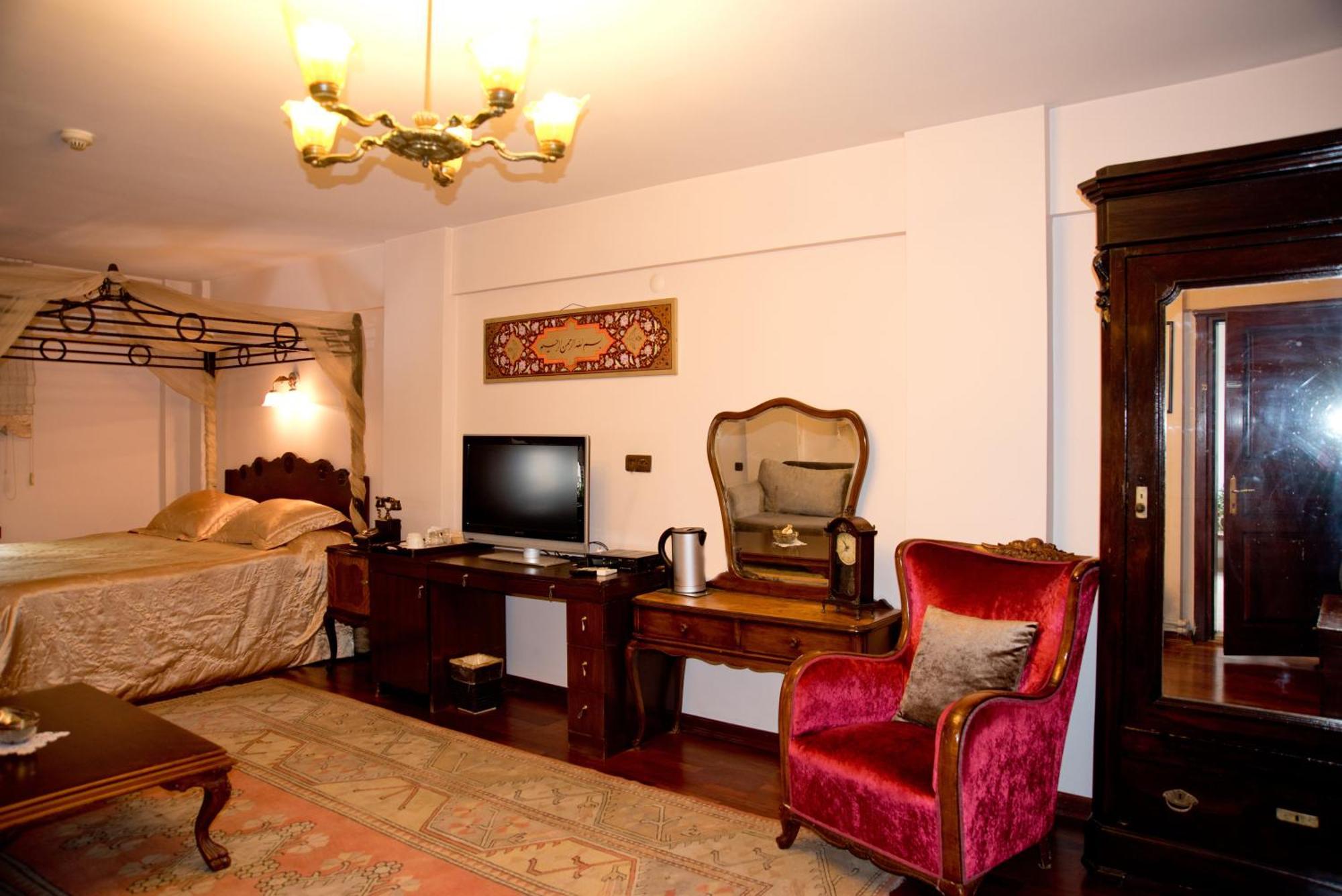 Villa Sphendone Suites Istanbul Bagian luar foto