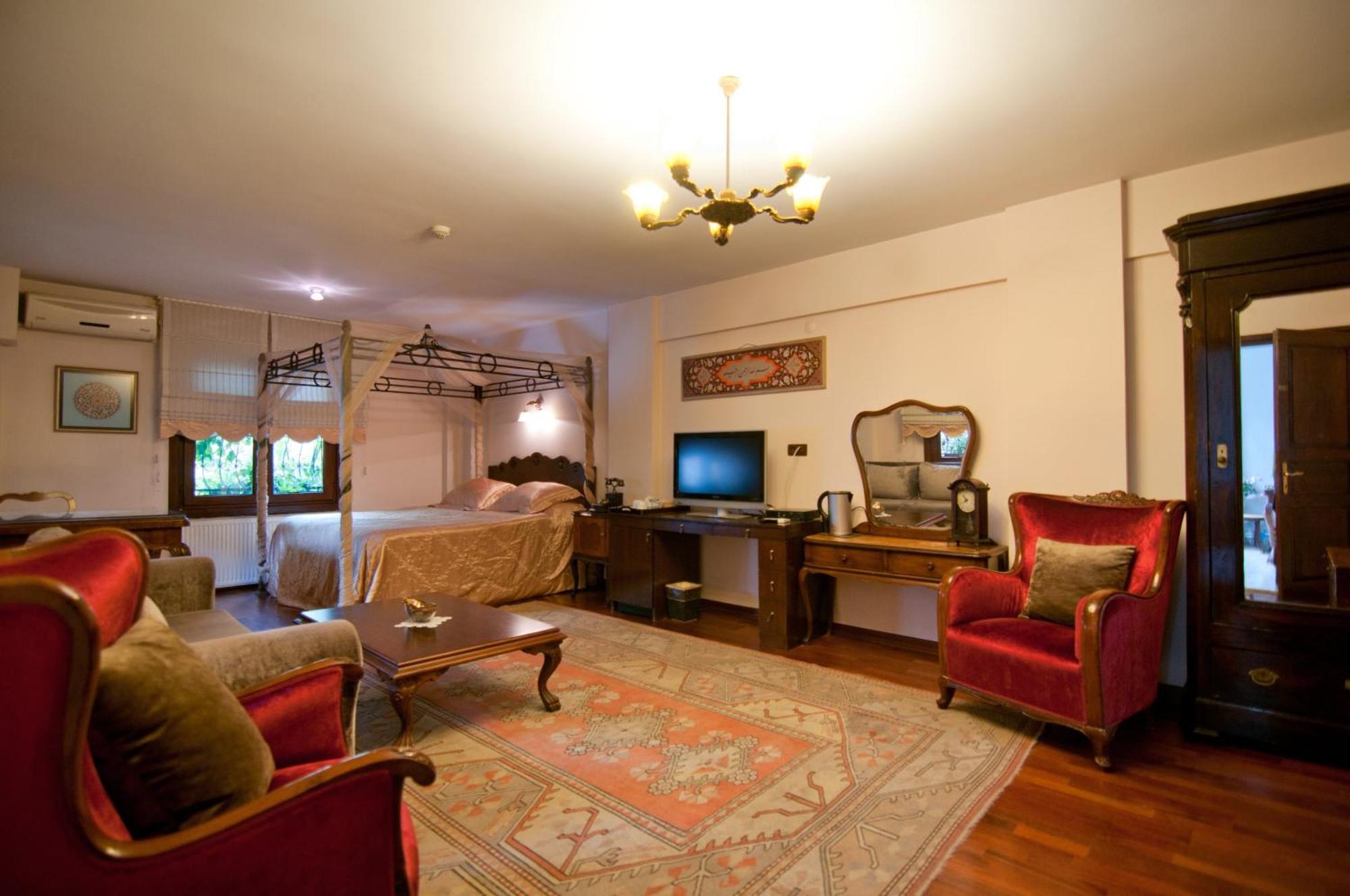 Villa Sphendone Suites Istanbul Bagian luar foto