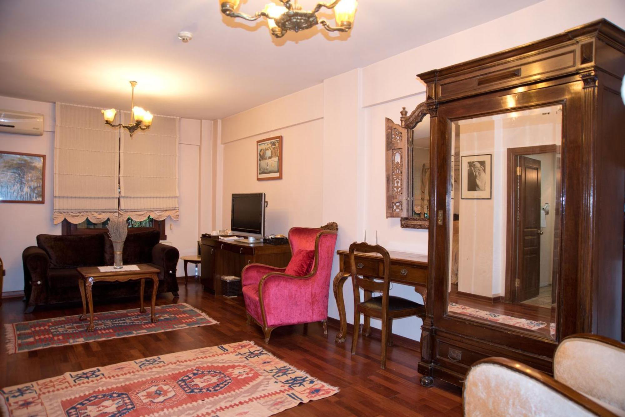 Villa Sphendone Suites Istanbul Bagian luar foto